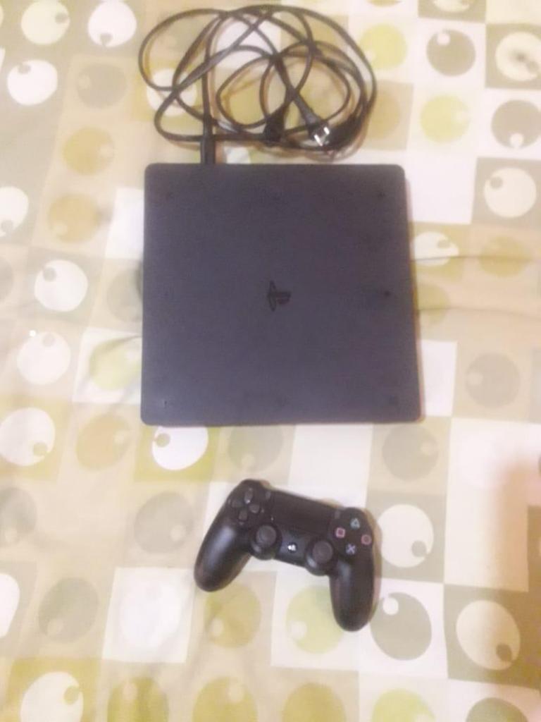 Play 4