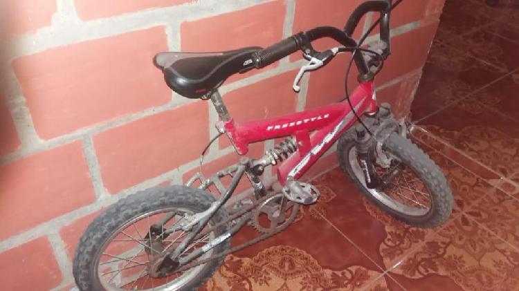 Bicicleta para niño en buen estado