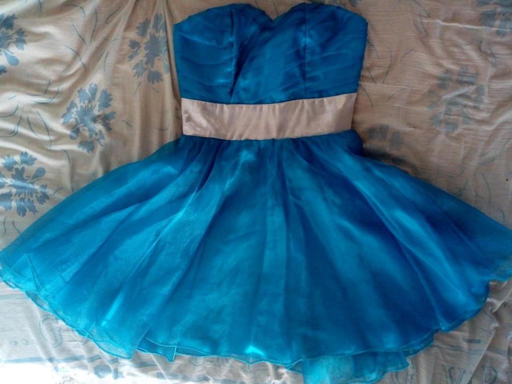 Se vende hermoso vestido azul
