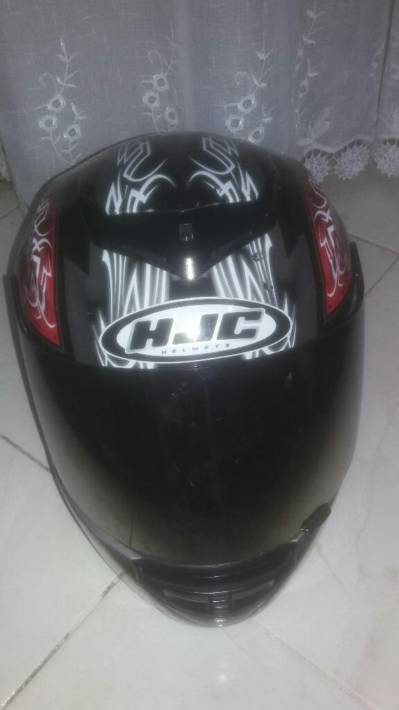 Casco Talla M en Buen Estado