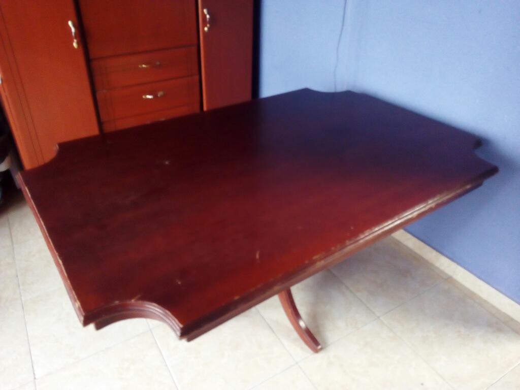 Mesa de Comedor en Madera