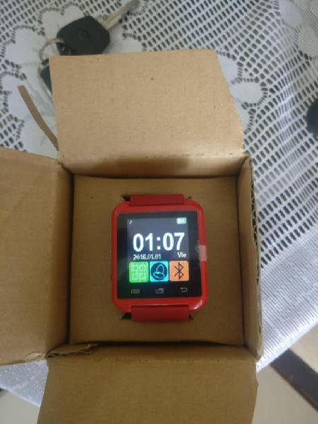 smartwatch u8 nuevos de caja a 40 mil cada uno reloj