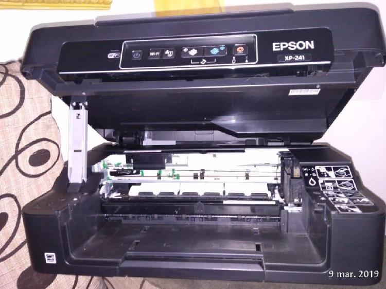 SE VENDE IMPRESORA EPSON XP241