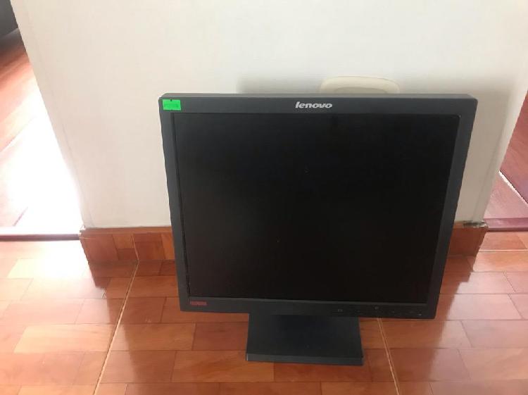 Monitor Lenovo