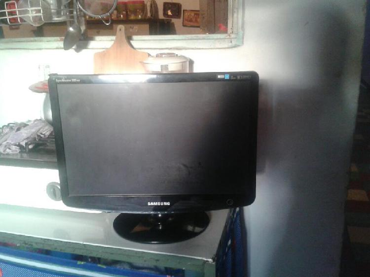 Monitor Samsung Lcd Syncmaster 932nw 19