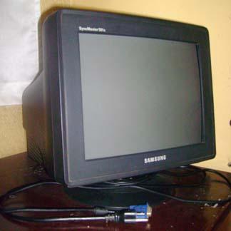 Monitor Samsung syncmaster 591s de segunda
