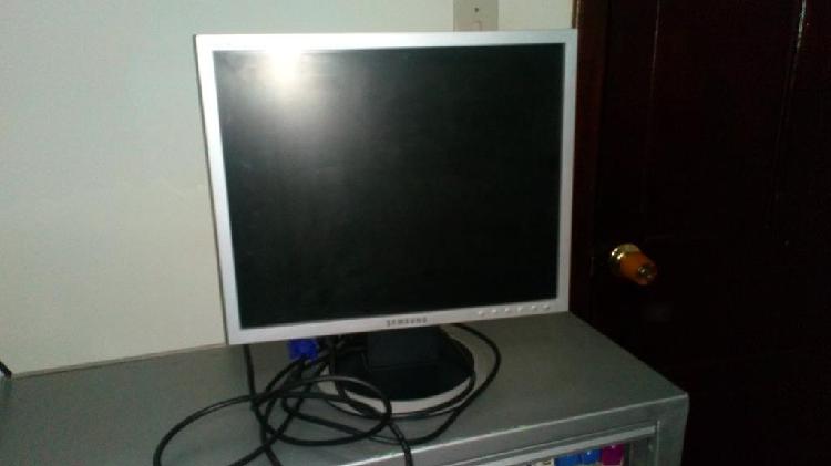 Vendo Monitor Lcd Marca Samsung