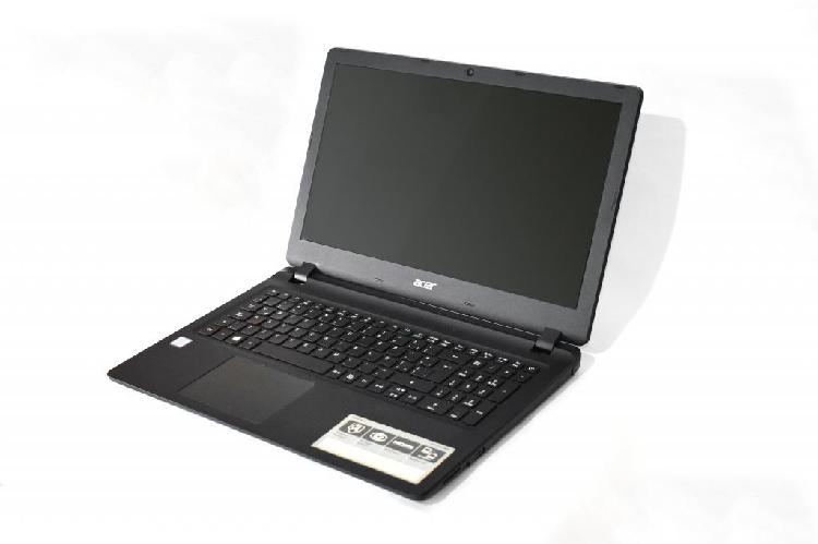Portátil Acer Es1572 15.6 Core I5 6a 8GB
