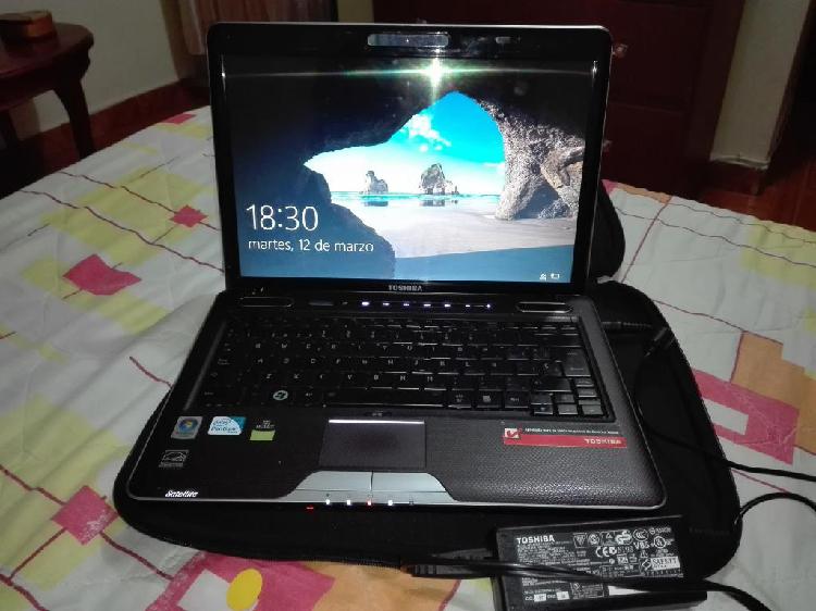 Se vende porttil TOSHIBA