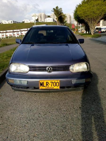 Vendo o Cambio en Manizales VW GOLF 103 Km