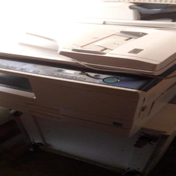 Fotocopiadora Sharp Al2040 para Reparar