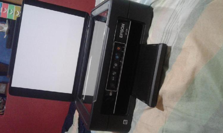 Vendo impresora EPSON intacta