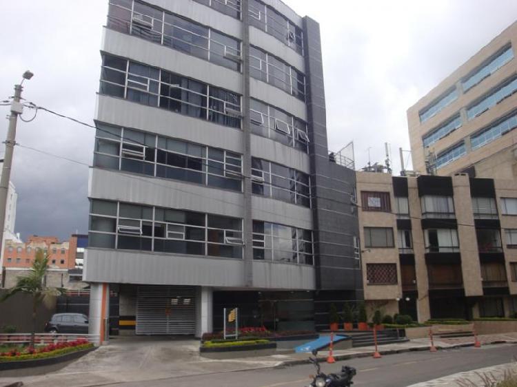 Cod. ABAAV100153 Oficina En Arriendo/venta En Bogota Chico