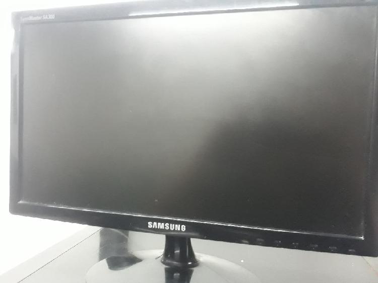 Monitor Led Samsung para Repuestos S19a