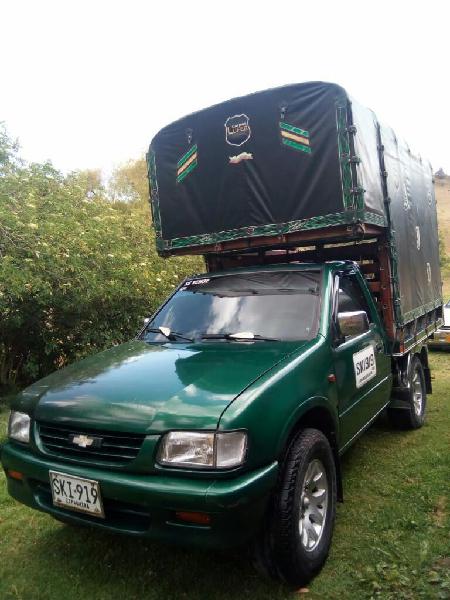 Chevrolet Luv 2300