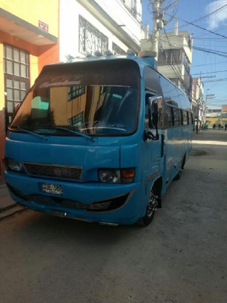 Microbuses Busetas Npr Hino Camiones Posot Class