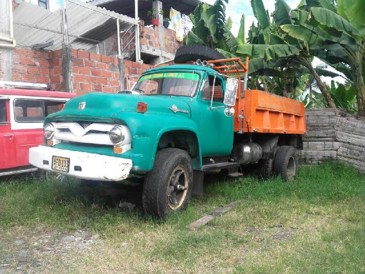 Vendo Volqueta Ford Mod 1955