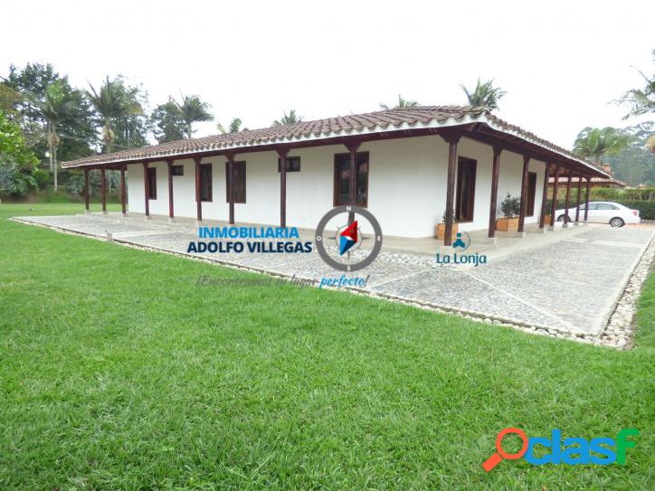 Casa para venta en unidad cerrada de Rionegro 2334