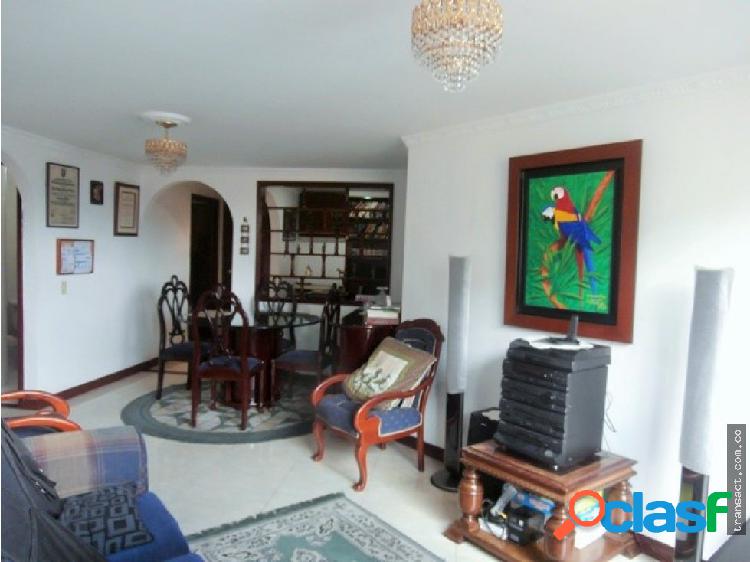 Vende Apartamento Galerias