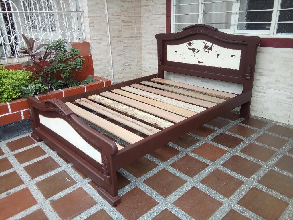 Cama 1.40 X 1.90 Negociable