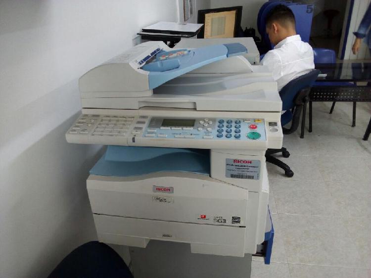 Fotocopiadora con Impresora