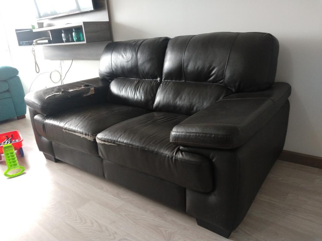 Sofa Cuero Cuerina Color Negro