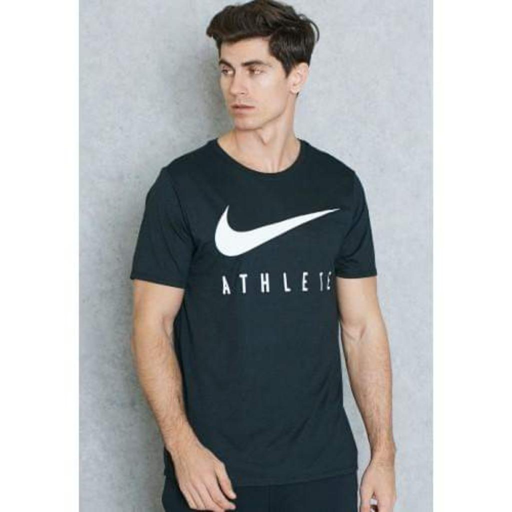 Camiseta Nike Swoosh Athlete