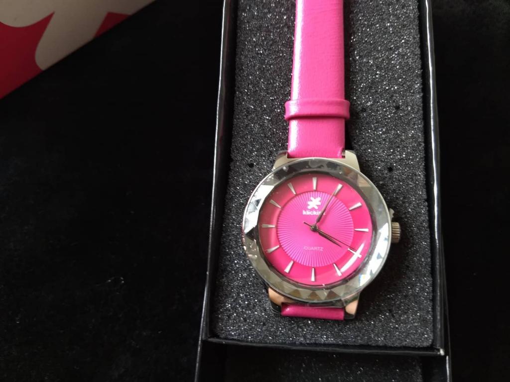 Reloj KlicKiss fucsia. EliCC