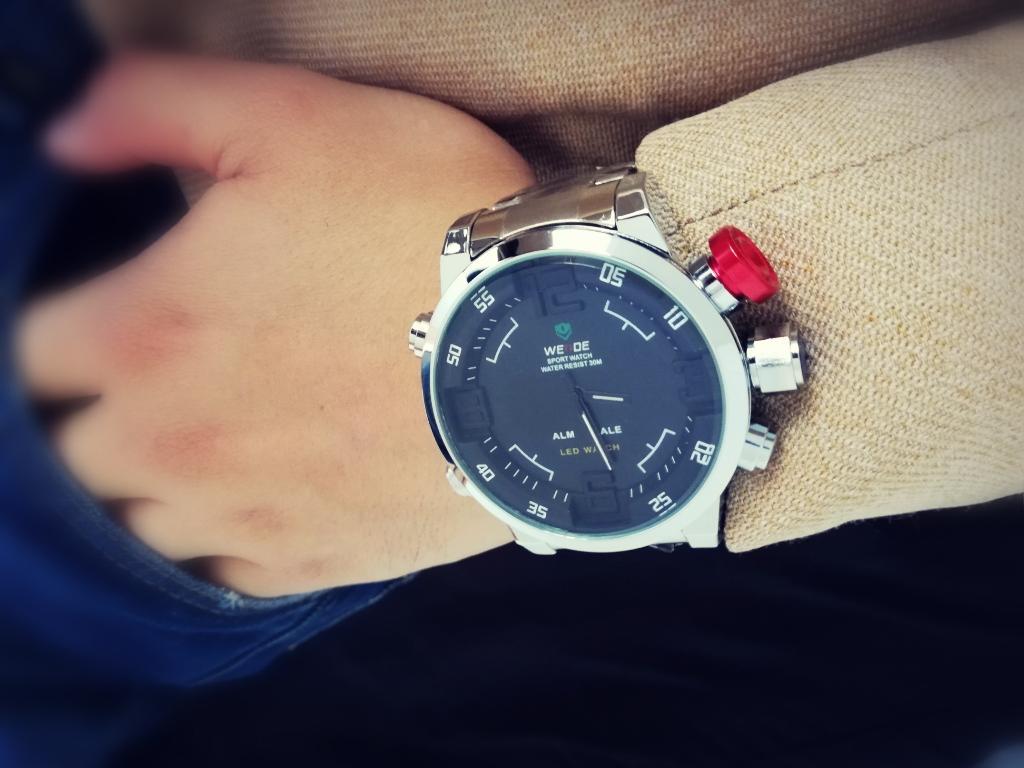 Reloj Weide para Hombre Nuevo!!