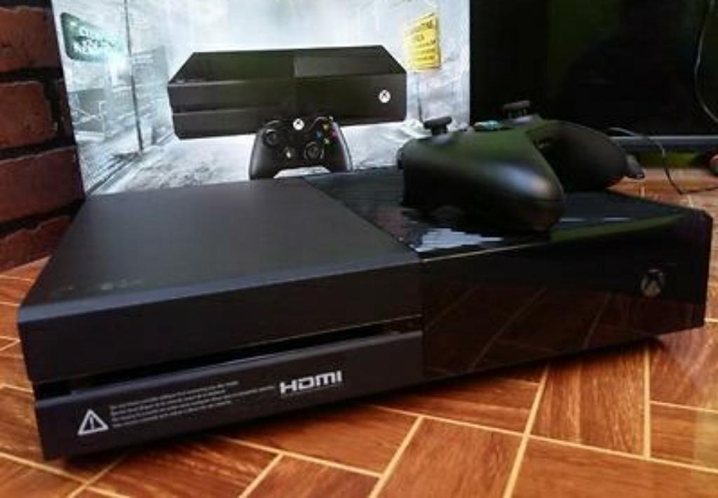 Xbox One Negro Mate Como Nueva 4 Juegos