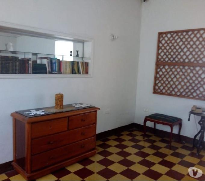 ARRIENDO HABITACION AMOBLADA EN PRADO CENTRO MEDELLIN