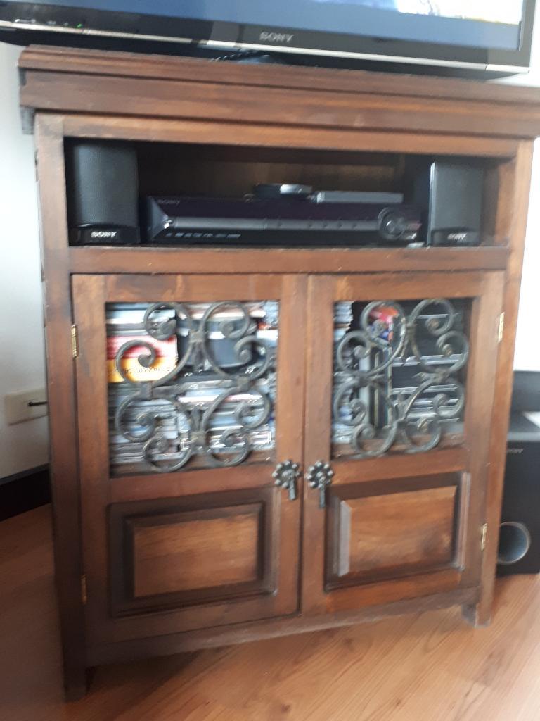 Mesa de Televisor