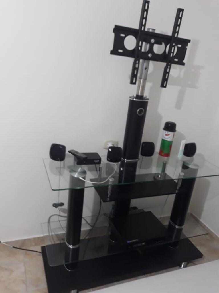 Mesa para televisor