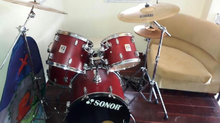 Batería Sonor Force Red Completa