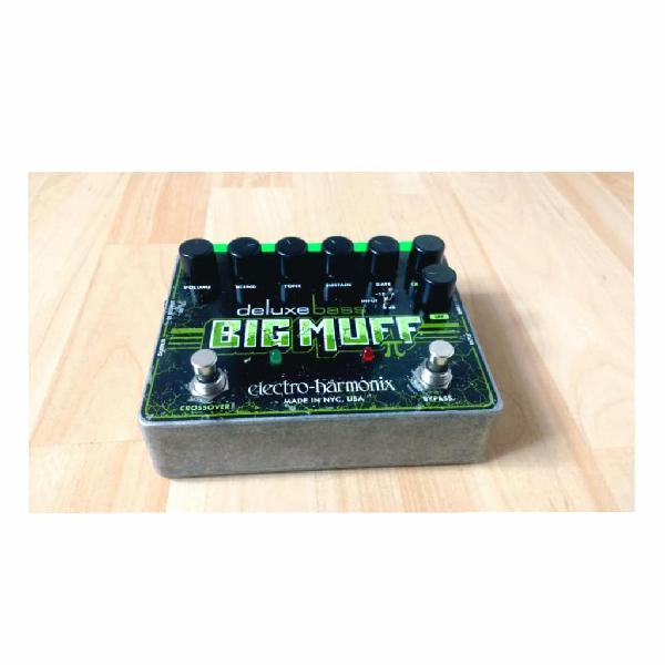 Pedal Fuzz bajo Deluxe Bass Big Muff
