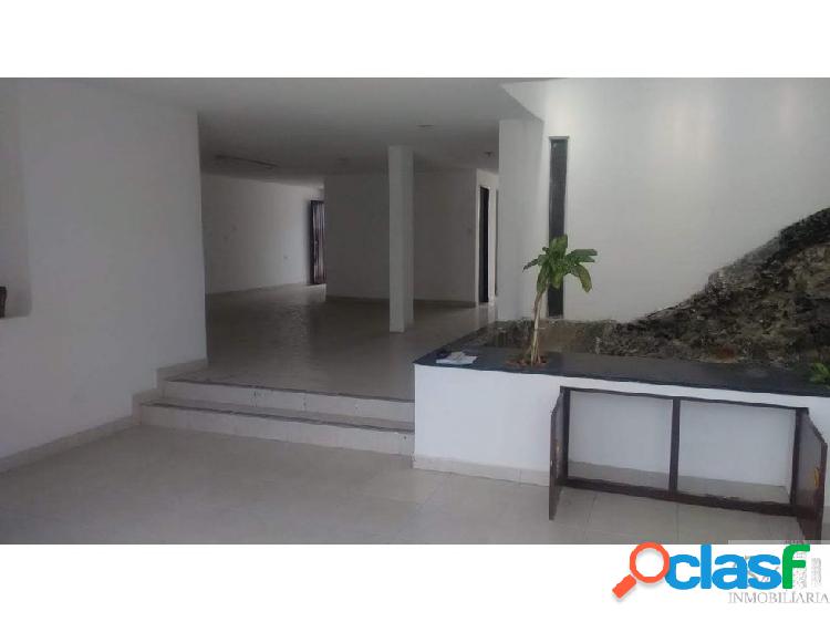 RENTA CASA COMERCIAL AV 30 DE AGOSTO PEREIRA