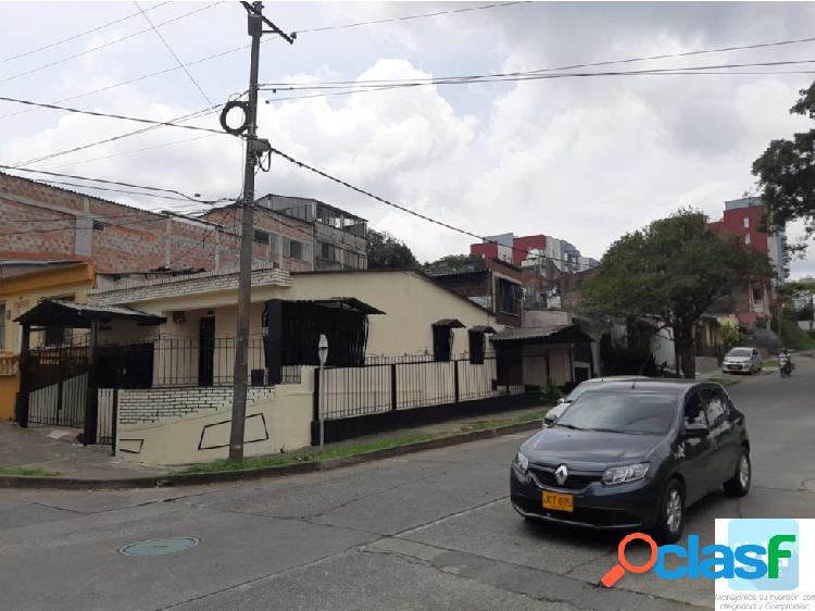 Vendemos casa esquinera en Providencia