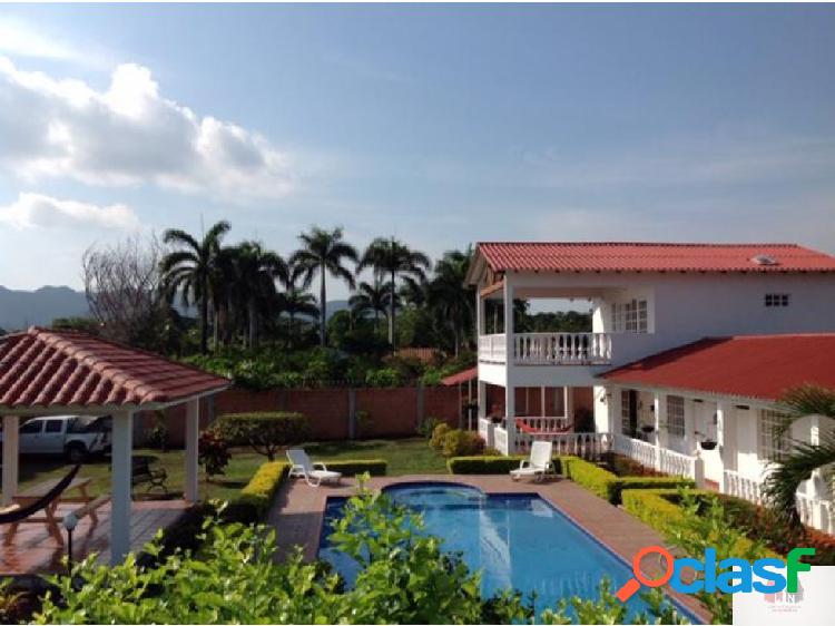 Vendo casa esquinera en Mariquita