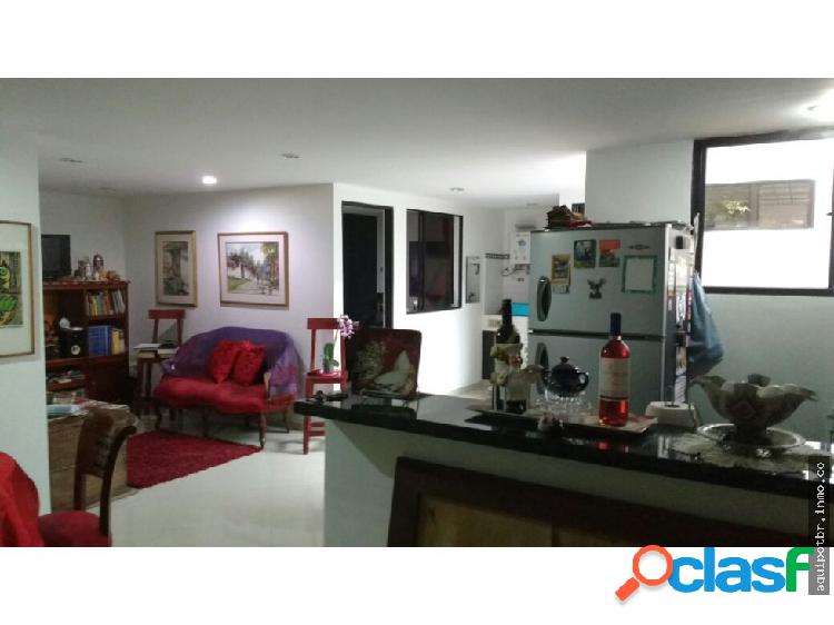 Apartamento 2x2, 94m2 en Florida Nueva, Medellín