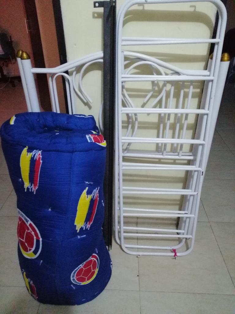 Cuna Metálica Excelente.