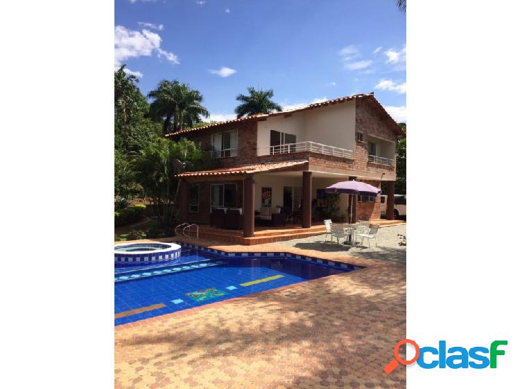 FINCA EN SAN JERONIMO 600 MILLONES