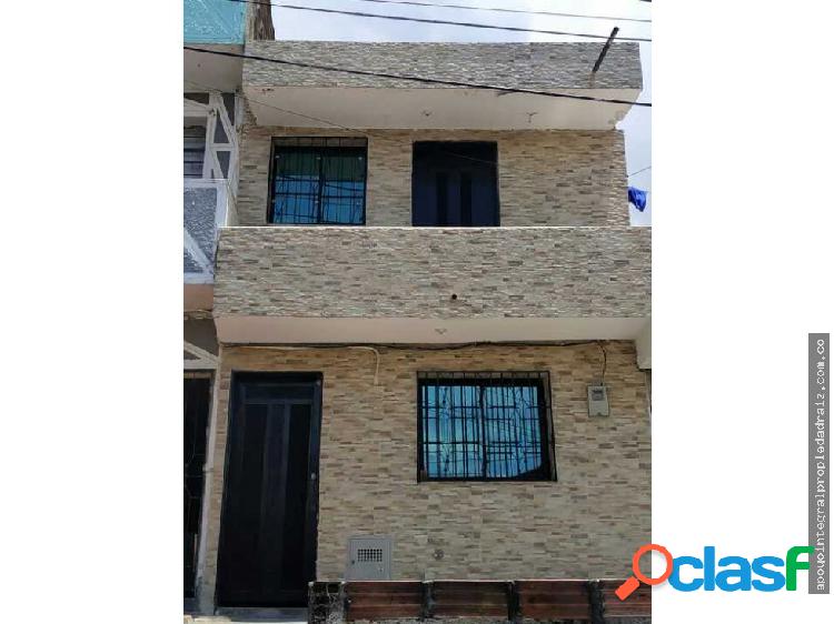 Vendo casa unifamiliar en Manrique