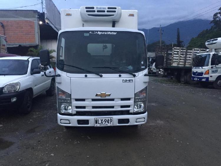 CHEVROLET NHR 3000cc 2017 CON TERMO ÚNICO DUEÑO