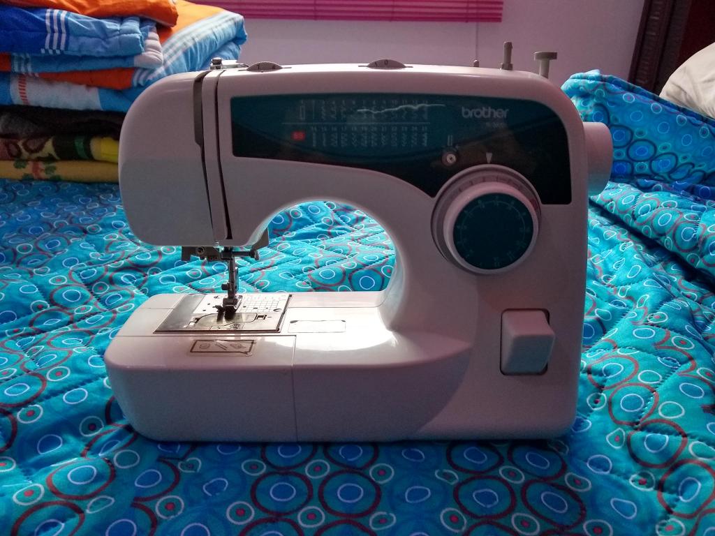 MAQUINA DE COSER BROTHER XLi