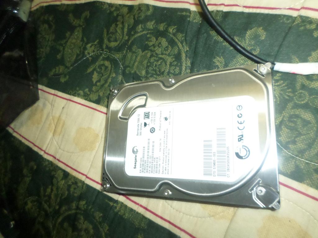 DISCO DURO SEGEATE DE 500 SATA EN BUEN ESTADO