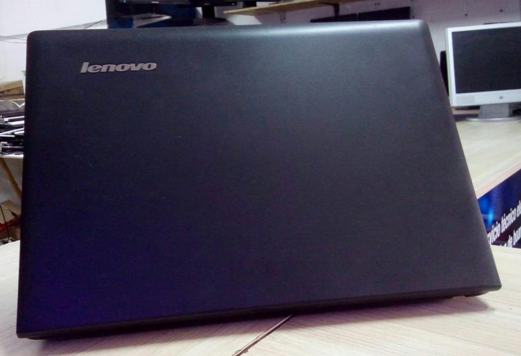Portátil Lenovo G  de cuarta generación!