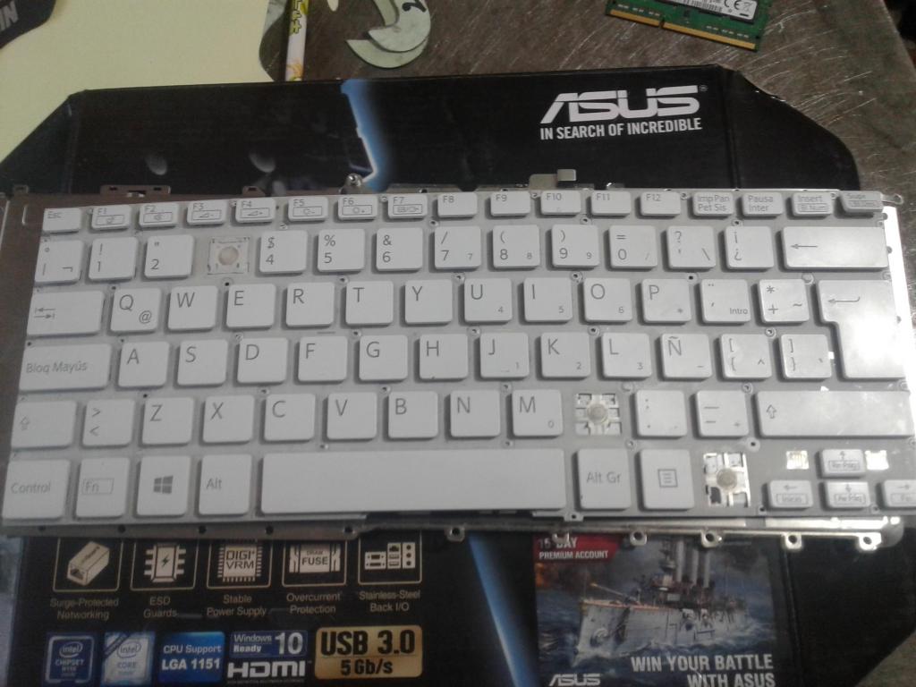 Teclado Sony Vaio Svf142c29u, Svfclb Y Svfclb