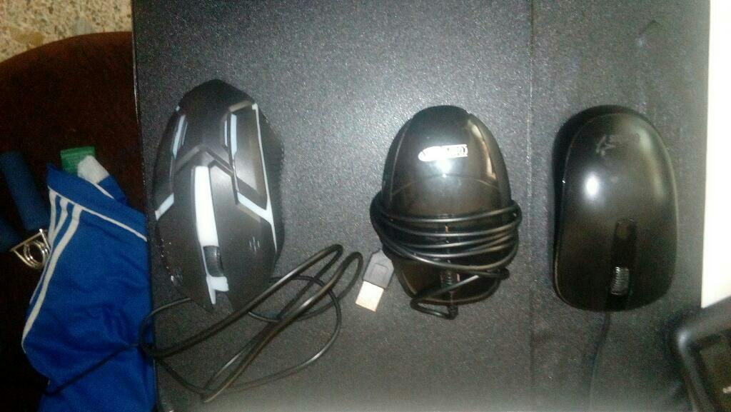 Vendo 3 Mouse,2 Normal Y 1 gamer con Luces