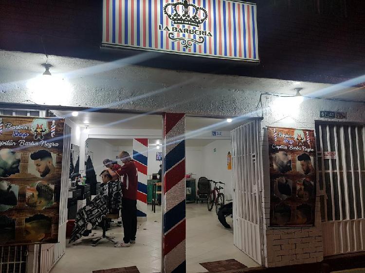 Vendo Barbería en Zona Comercial