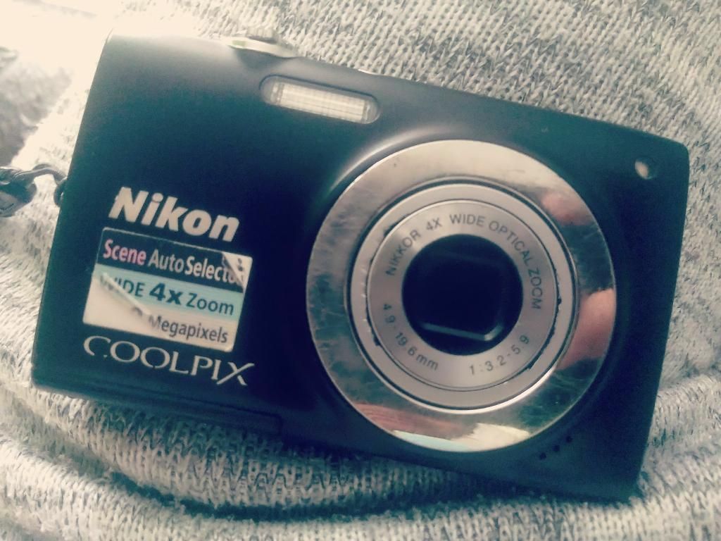Vendo Camara Nikon de 2da